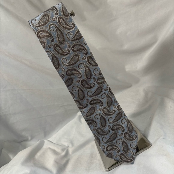 Blue Embroidered Paisley Print Silk Tie One Size - Picture 2 of 4